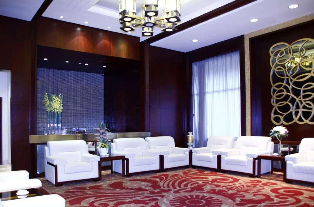 Grand Oriental Hotel 東莞市 設備 写真