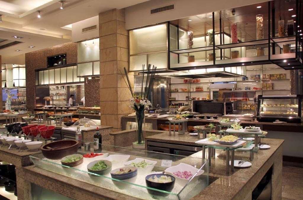 Grand Oriental Hotel 東莞市 レストラン 写真